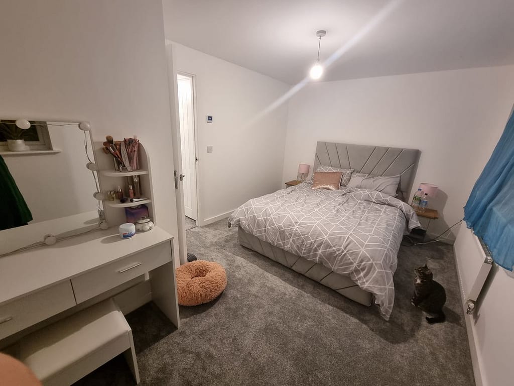 2022 Victoria V Lined Designer Bed PASCAL BEDS UK